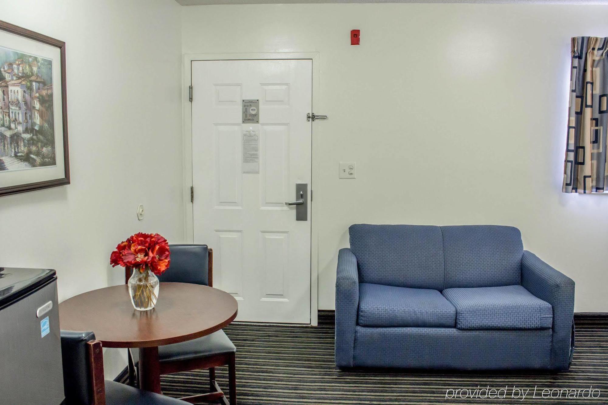 Motel 6-Greensboro, Nc - I-40 Eksteriør billede