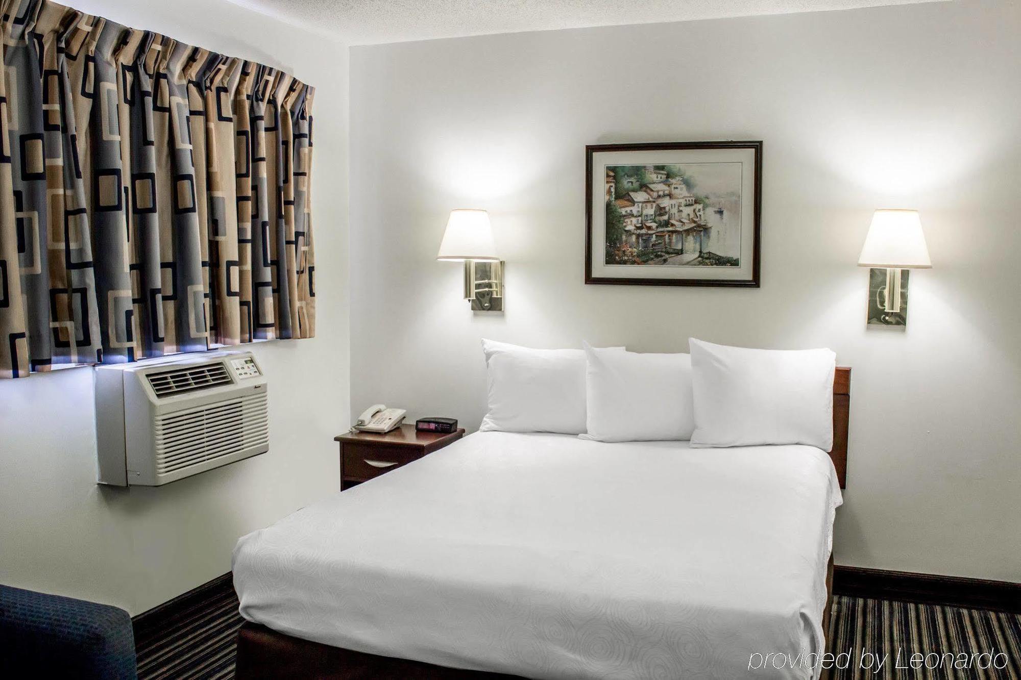 Motel 6-Greensboro, Nc - I-40 Eksteriør billede